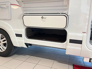 Husbil-integrerad Kabe TM I 760 LB 7 av 26