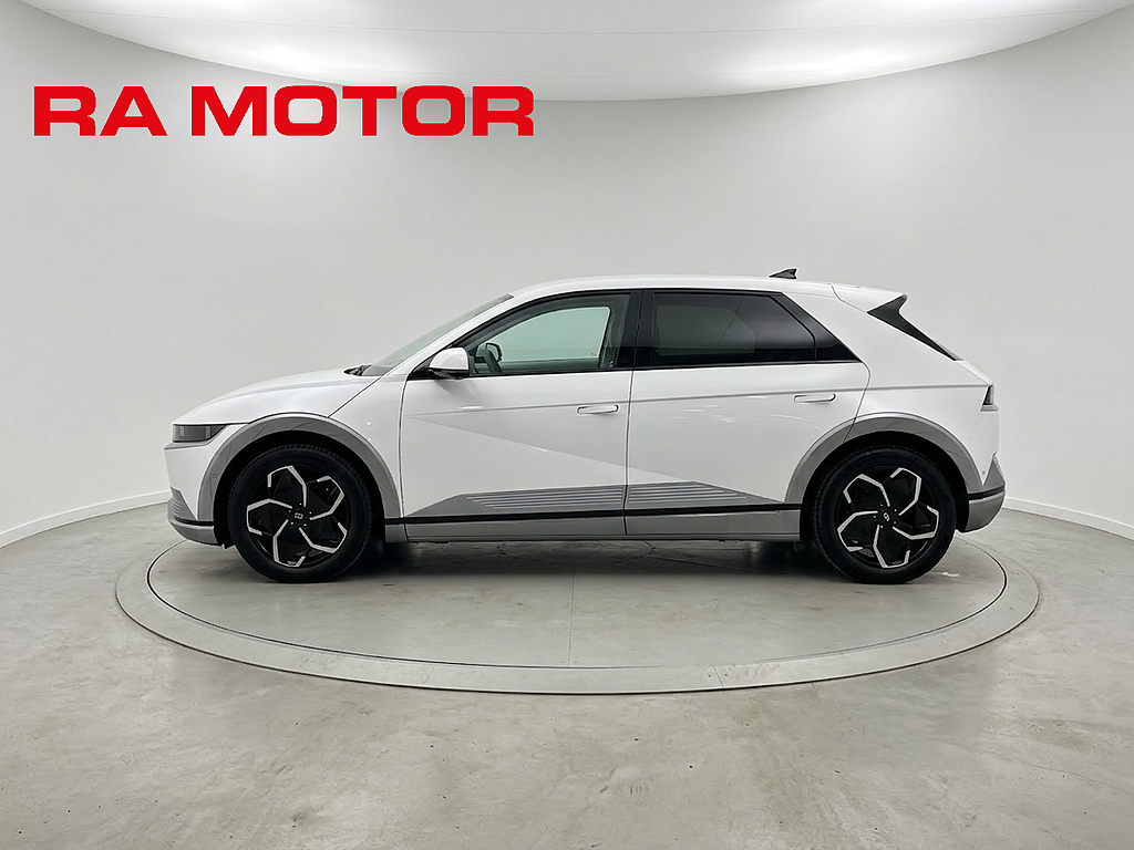 Hyundai IONIQ 5 77.4 kWh AWD Advanced|Komfortpaket+|Nybilsgaranti|Moms| 2024