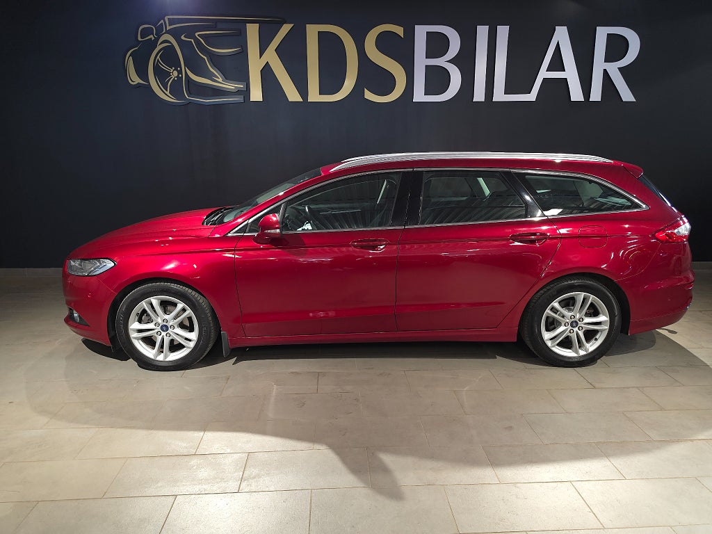 Ford Mondeo 1.5 EcoBoost SelectShift Kombi Titanium 160hk | Värmare