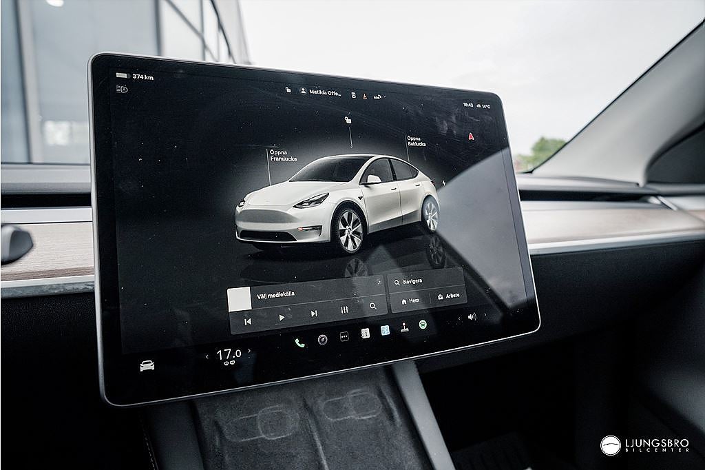 Tesla Model Y Long Range AWD 514hk / Drag / Full Autopilot