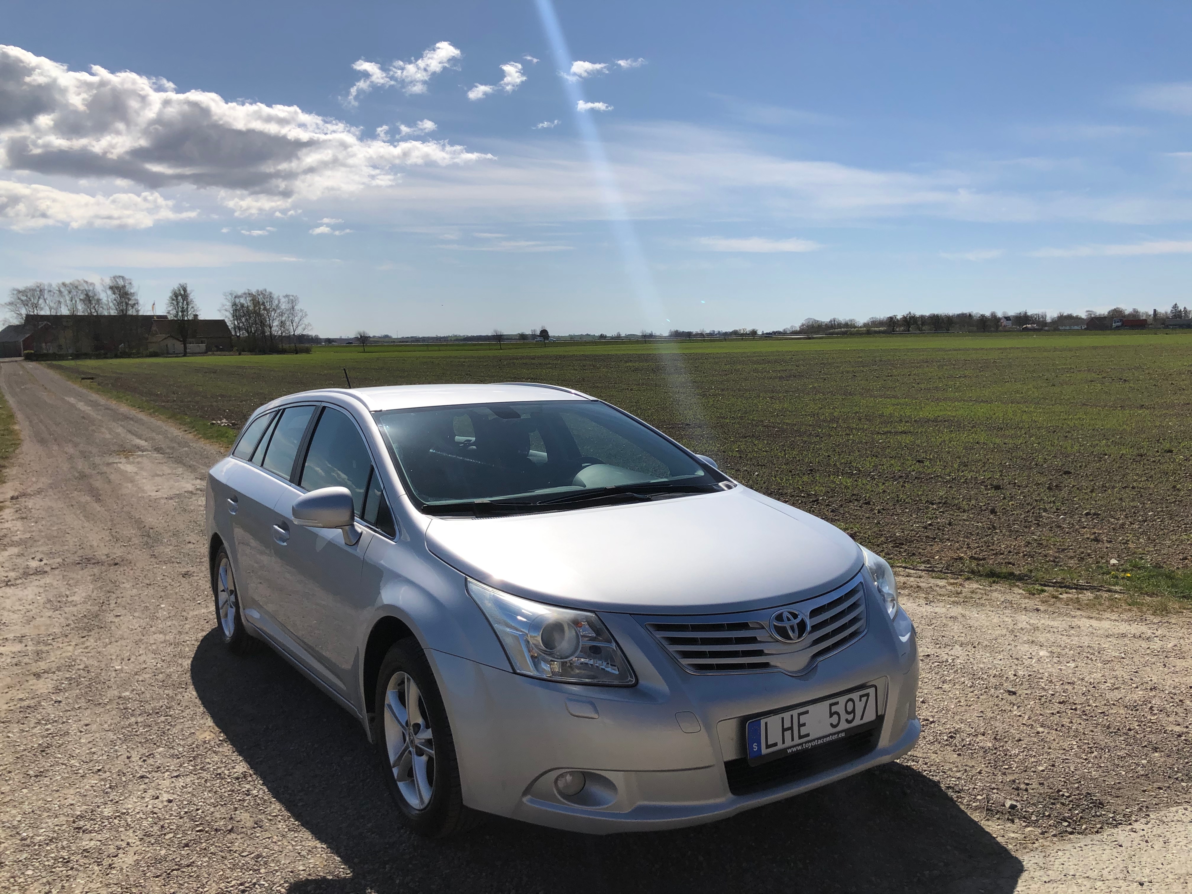 Toyota Avensis 2,0 Kombi 152hk Dragkrok 2010, bild 4/44