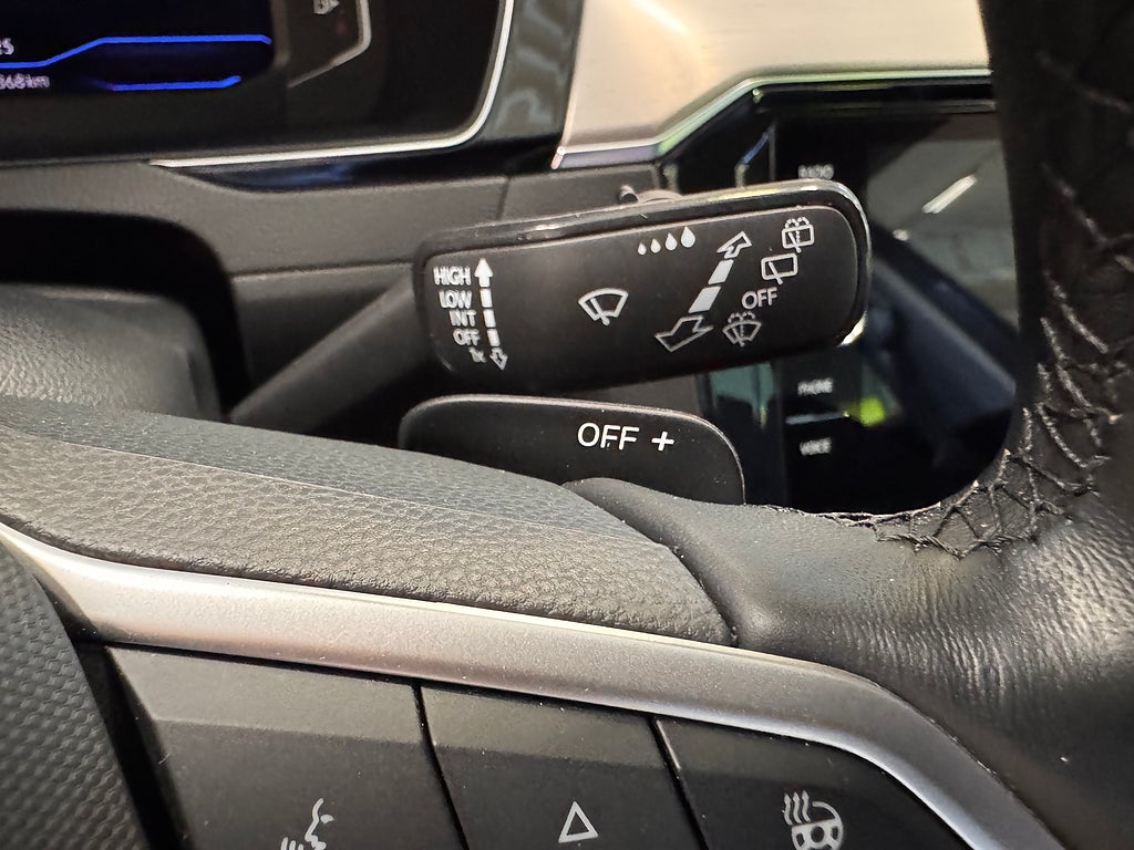 Volkswagen Passat 2022 - miniatyr 17