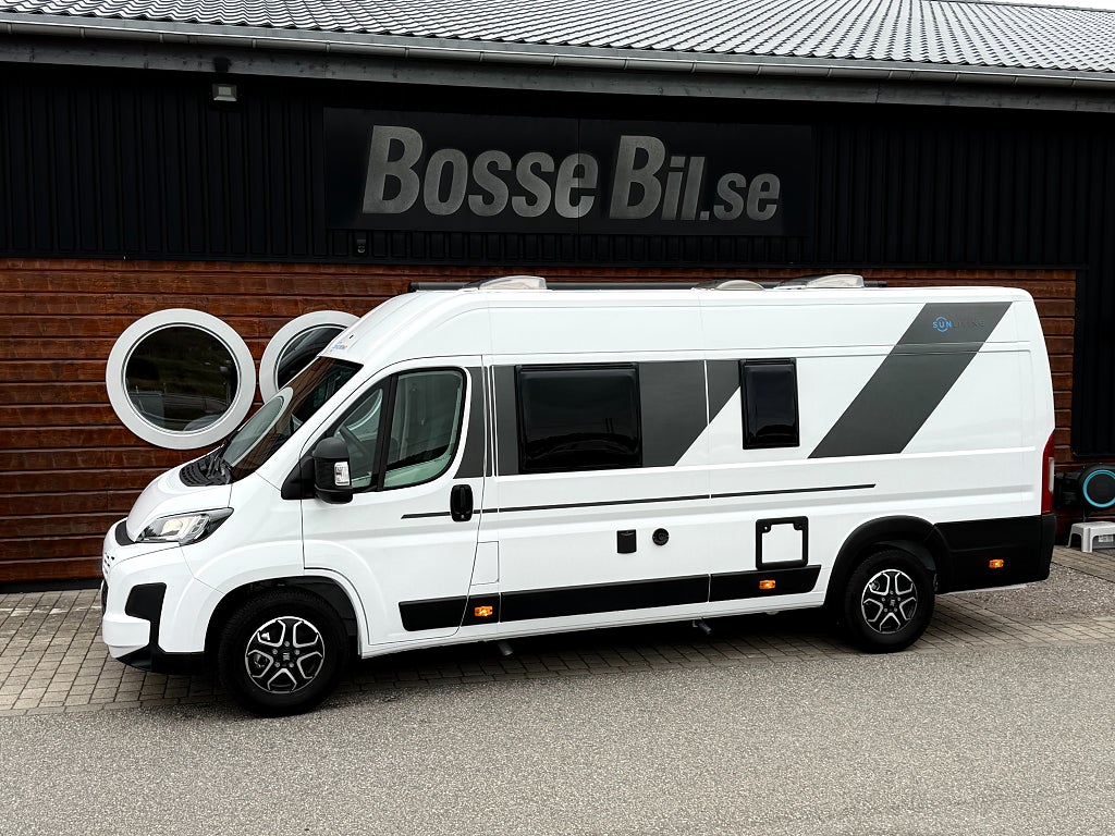 Adria sun living V 65 SL *Automat* *Långbädd*