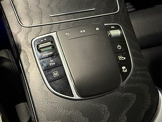 SUV Mercedes-Benz GLC 8 av 19