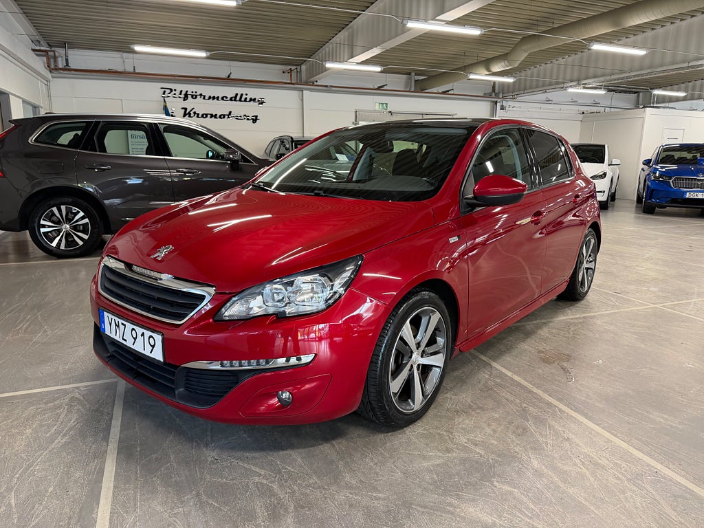Peugeot 308 1.2 PureTech 130 Active Pano Kamera Navi Automat
