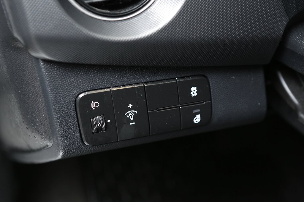 Hyundai i10 1,2 87hk Trend 5D CarPlay P-sensor 2020