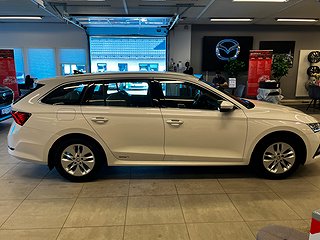 Skoda Octavia Kombi EVO e-TEC/Drag/Sov/B-värmare/1 ägare/