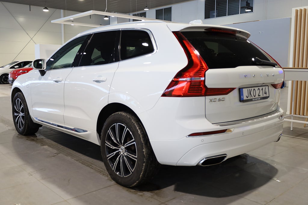 Volvo XC60 Recharge T6 340hk Inscription Exp AWD H/K Pano Drag