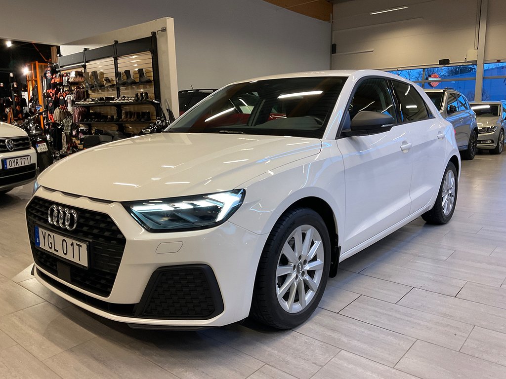 Audi A1 Sportback 30 TFSI Proline Advanced S&V-Hjul Leasbar