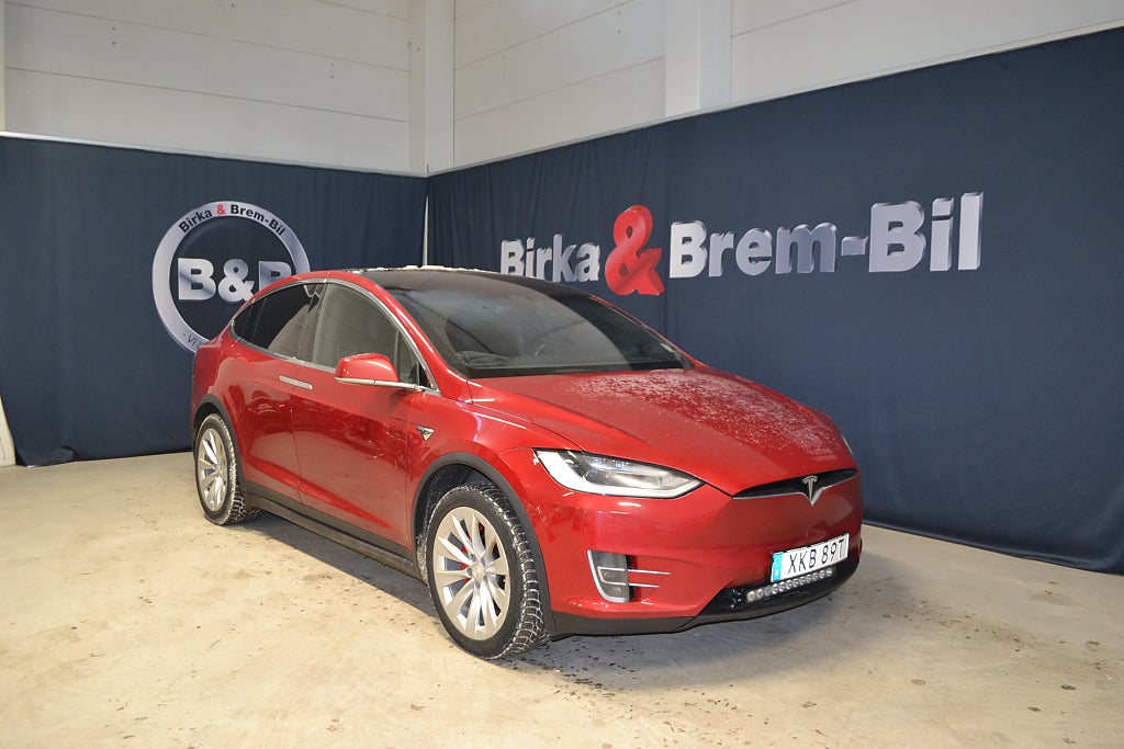 Tesla Model X P100D 611hk dragkrok 