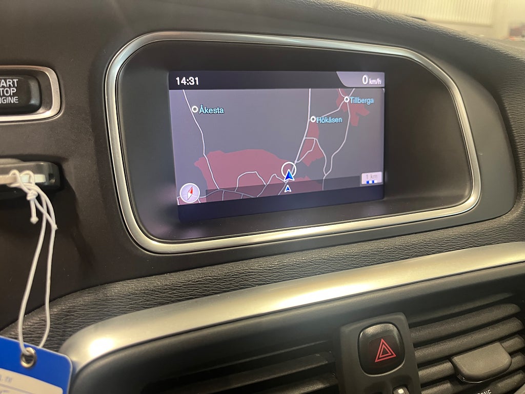 Volvo V40 Cross Country D3 Geartronic Pro Edition Drag VOC Backkamera thumbnail