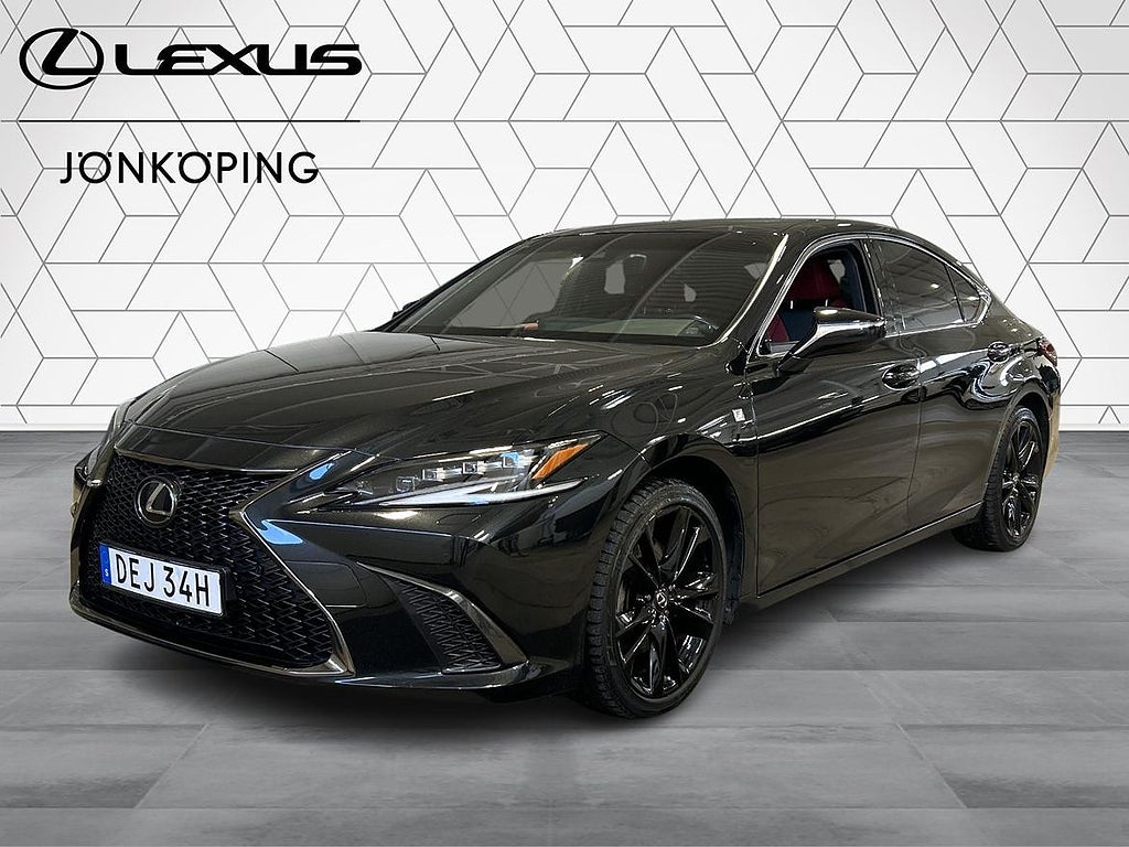 Lexus ES 300h F SPORT