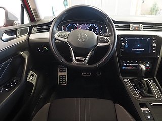 Kombi Volkswagen Passat 18 av 24