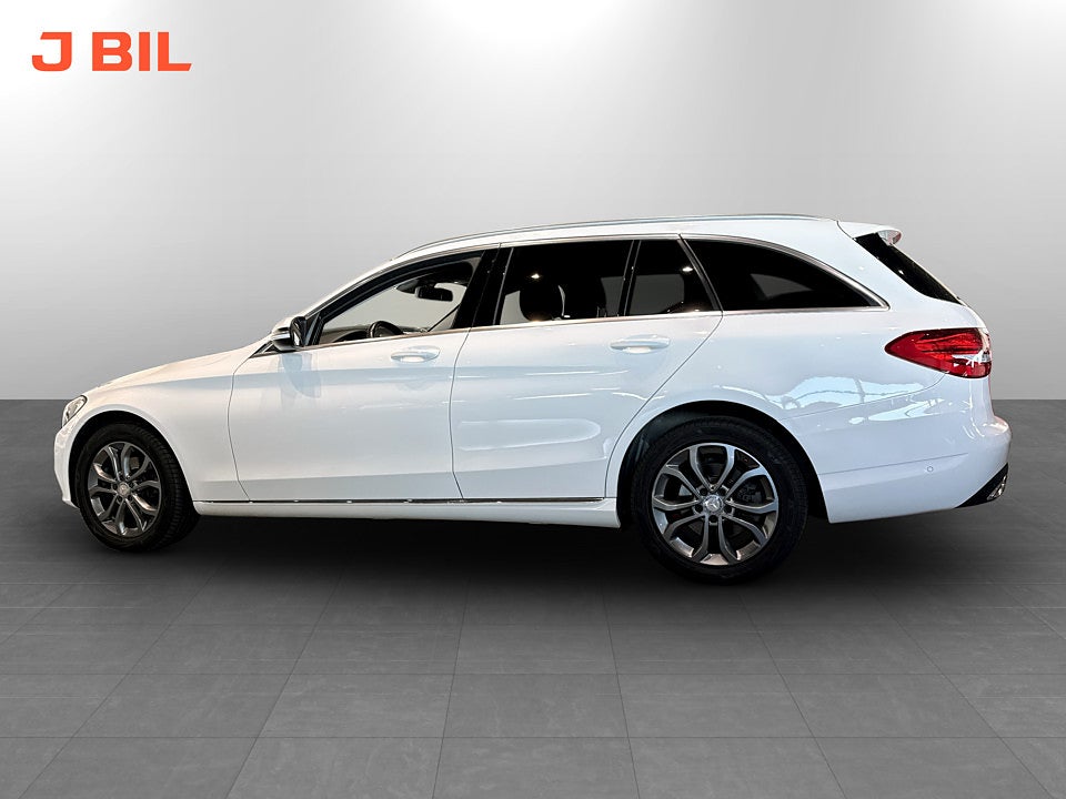 Bild på Mercedes-Benz C220 d 220 T d 4MATIC 7G-Tronic Plus Avantgarde Euro 6