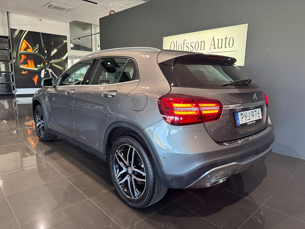 Mercedes-Benz GLA 200 d 4MATIC 7G-DCT Urban Line Drag Värmare - bild 2