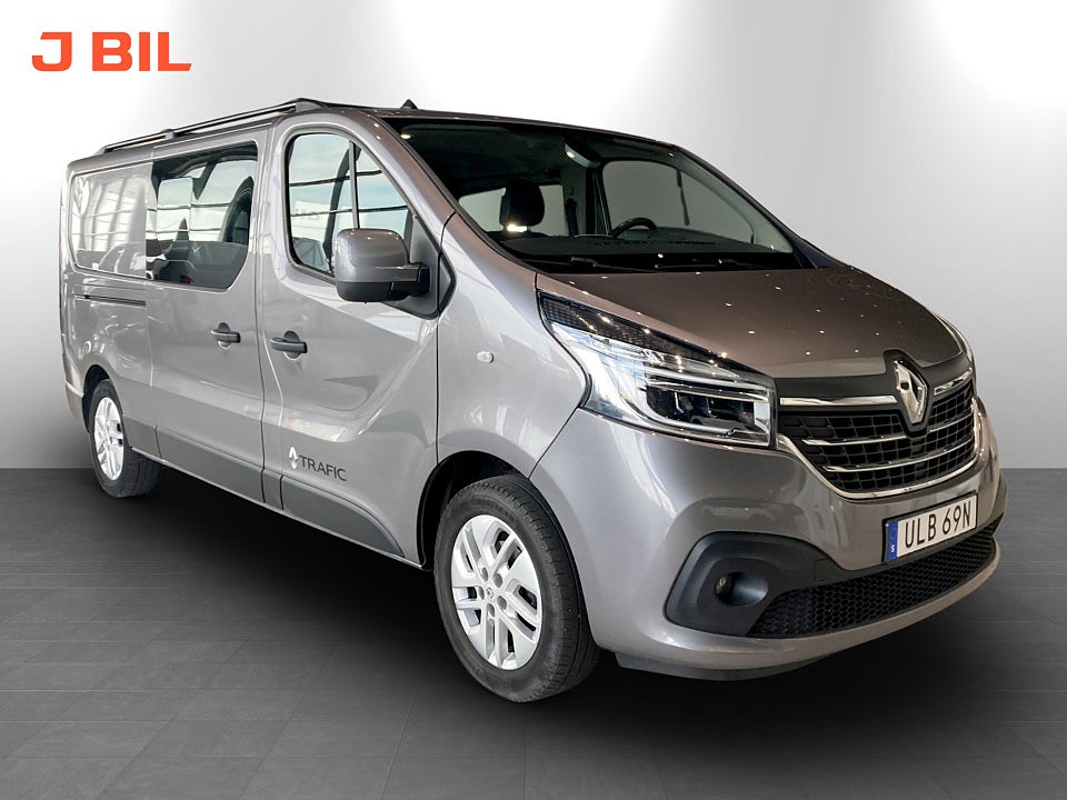 Renault trafic Crewcab 3.0t 2.0 dCi 170hk Aut 5-SITS B-KAMERA DRAG