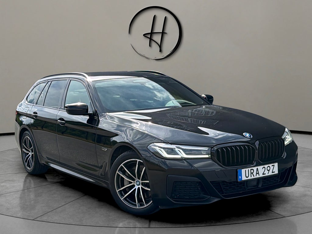 BMW 530e xDrive Innovation M-Sport Skinn 360°Kamera HUD *MKT-UTR