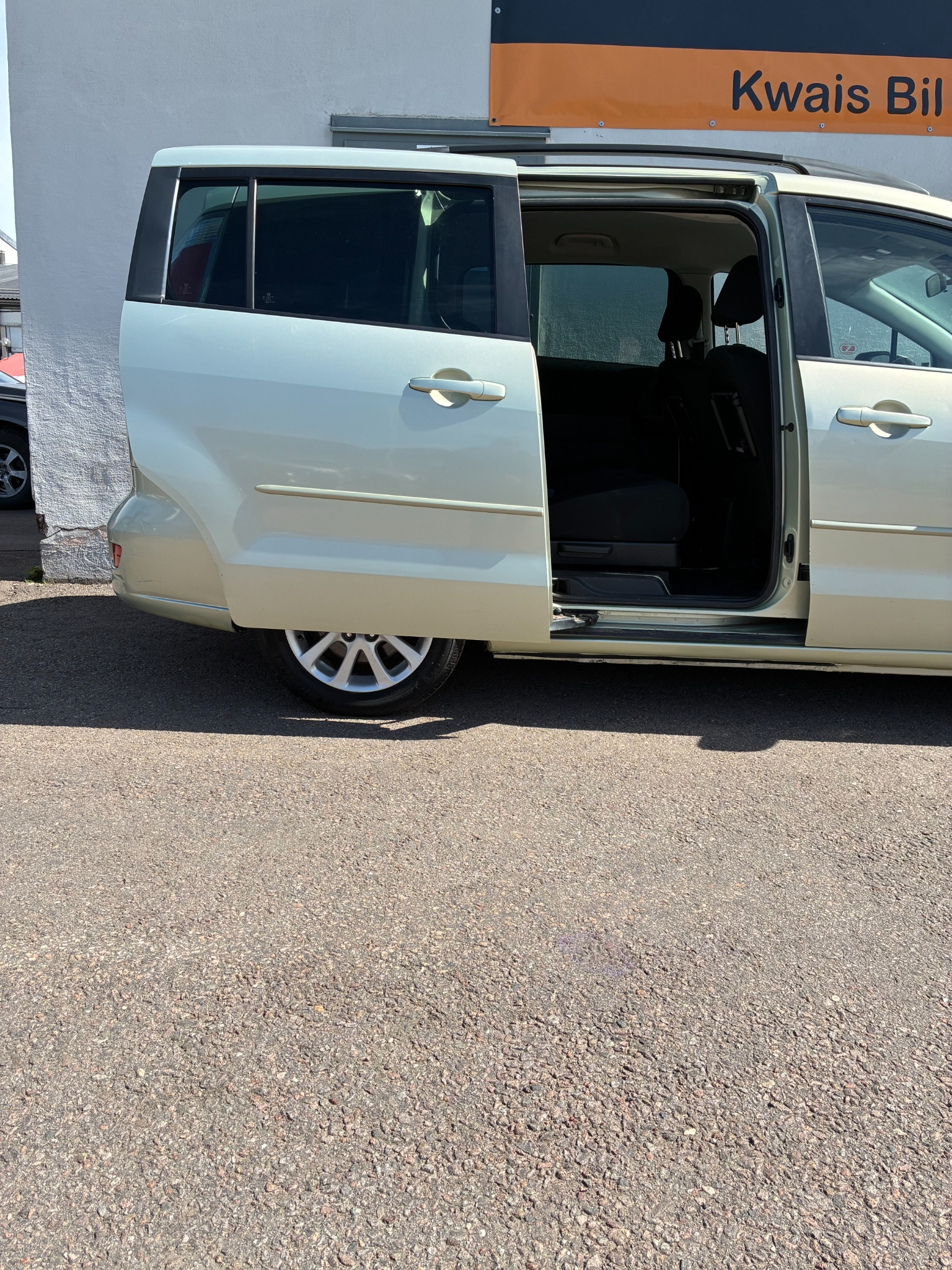 Mazda 5 2.0 MZR-CD Advance 7-Sits 2008, photo 5/10