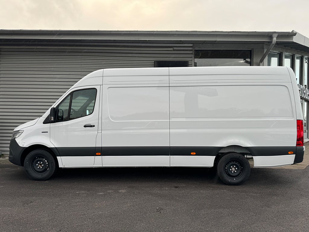 Mercedes-Benz Sprinter eSprinter 420 Skåp A3 PRO 113kw - bild 3