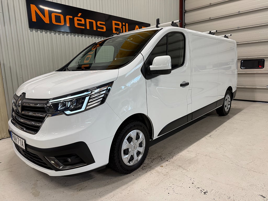 Renault trafic 2.0 Blue dCi 150 AUT L2 LÅNG Euro 6