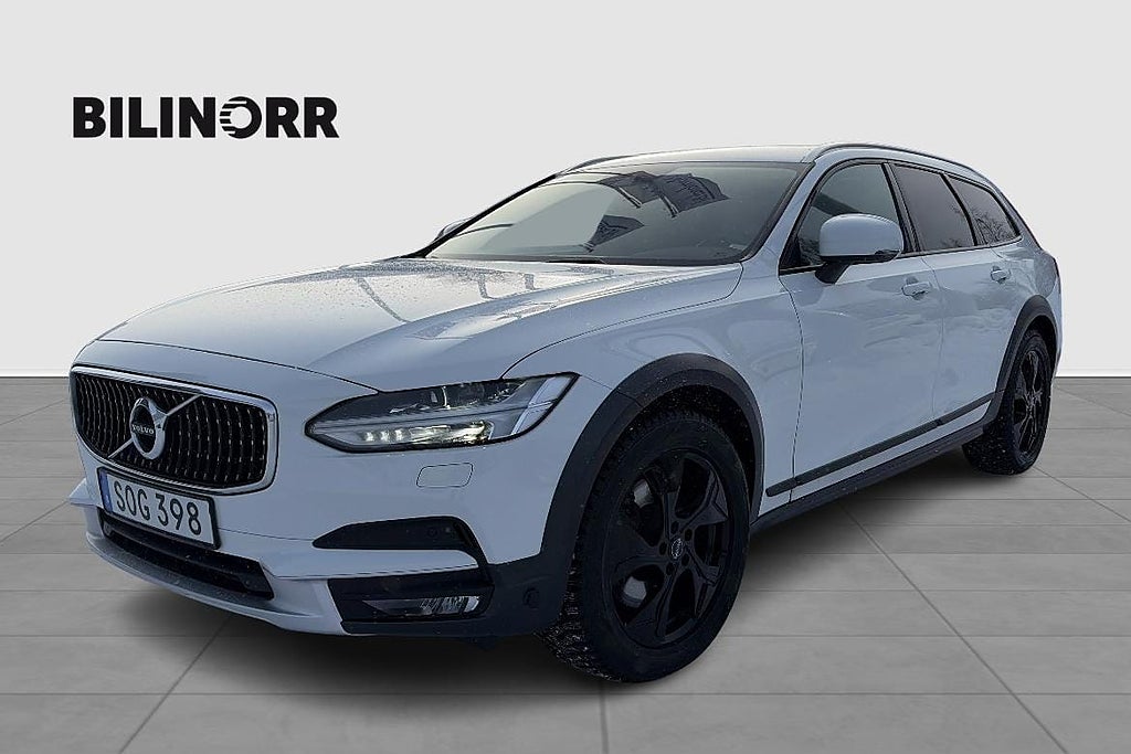 Volvo V90 Cross Country D4 AWD/Motorvärmare/Skinn/Drag