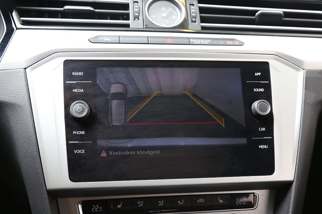 Volkswagen Passat 1,5 TSI 150hk Sportscombi DSG Värmare Kamera Leasbar 2019