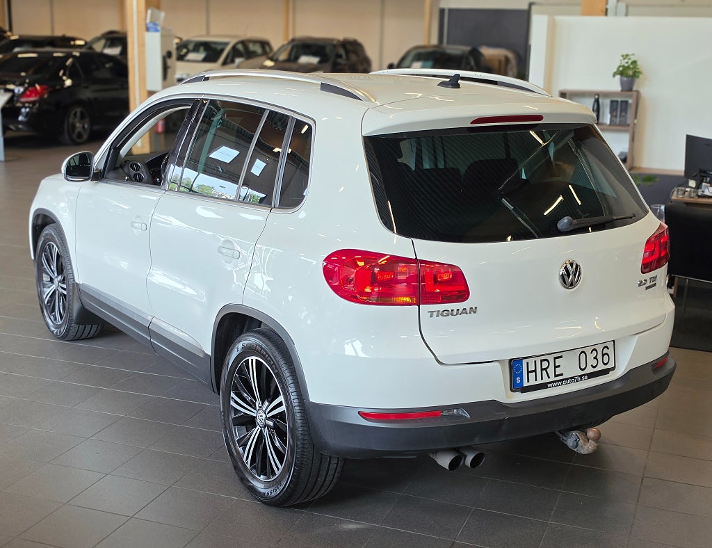 Volkswagen Tiguan 2.0 TDI 4Motion/Drag/B-Kamera/Värmare/Sport & Style