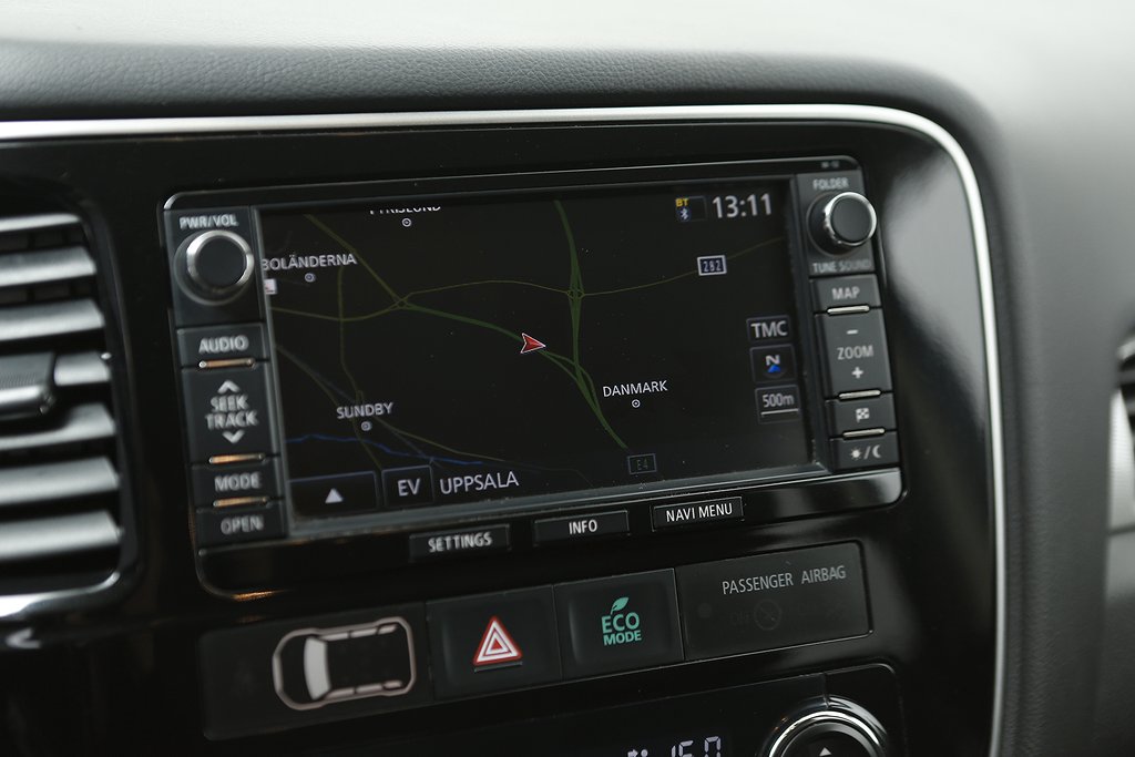 Mitsubishi Outlander Plug-in hybrid 4WD Aut Extraljus Drag 2014