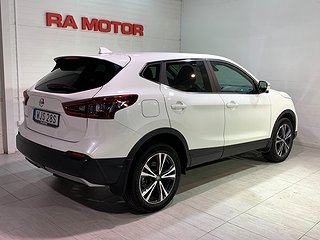 SUV Nissan Qashqai 5 av 25