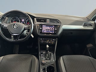 Volkswagen Tiguan 2.0 TSI 4Motion S&V/Drag/Kamera/Pvärm/Carplay – bild 8