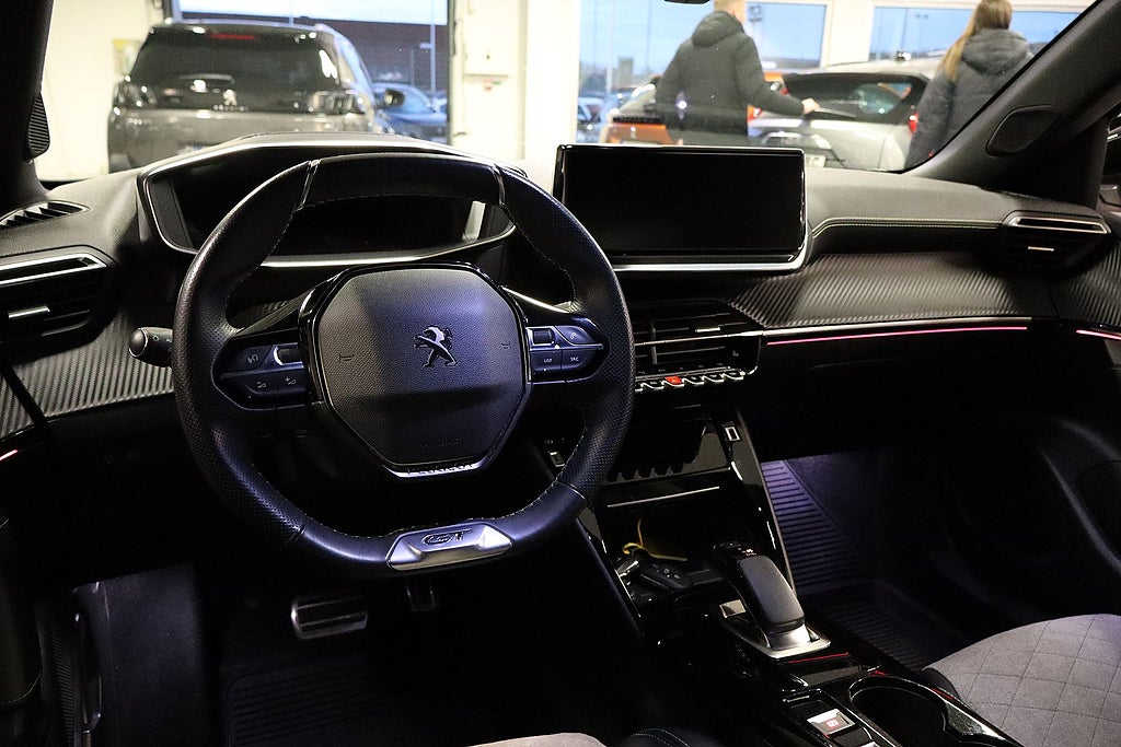 Bild på Peugeot E-2008 GT 136hk Aut - BACKKAMERA