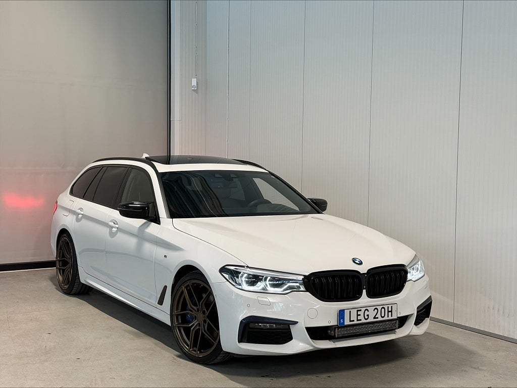 BMW 530 d xDrive M-Sport Innovation Pano D-värm Drag H&K HUD