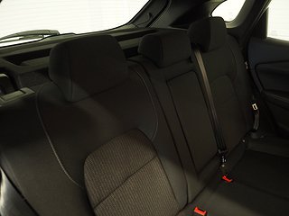 SUV Nissan Qashqai 11 av 20