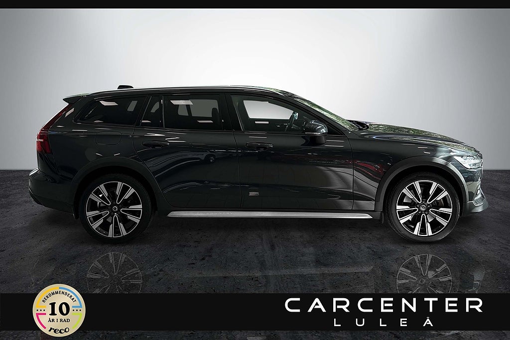 Volvo V60 Cross Country D4 AWD Läder/Kamera/Gps/Harman/Drag/El-Stol(SÅ