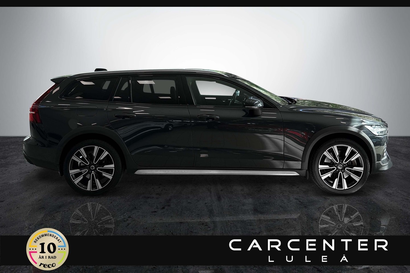 Volvo V60 Cross Country D4 AWD Läder 2019, bild 2/53