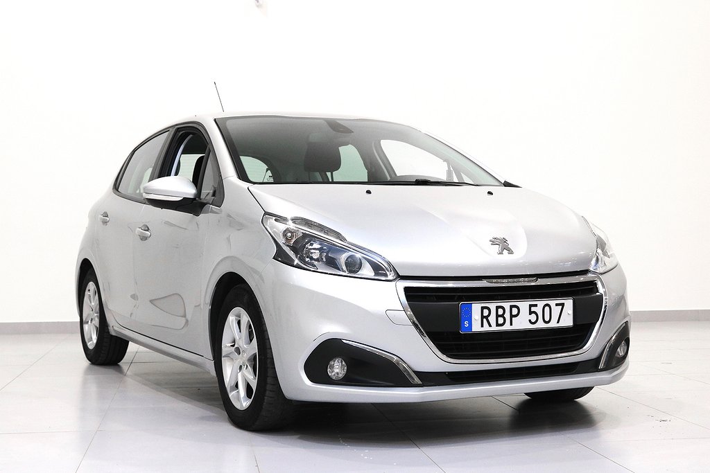 Peugeot 208 1.2 82hk Active / Vinterdäck ingår!