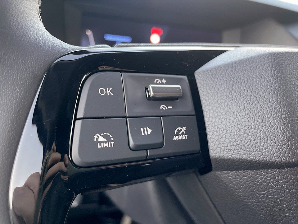 Bild på Peugeot Traveller Active BlueHDi 180hk Aut - Business