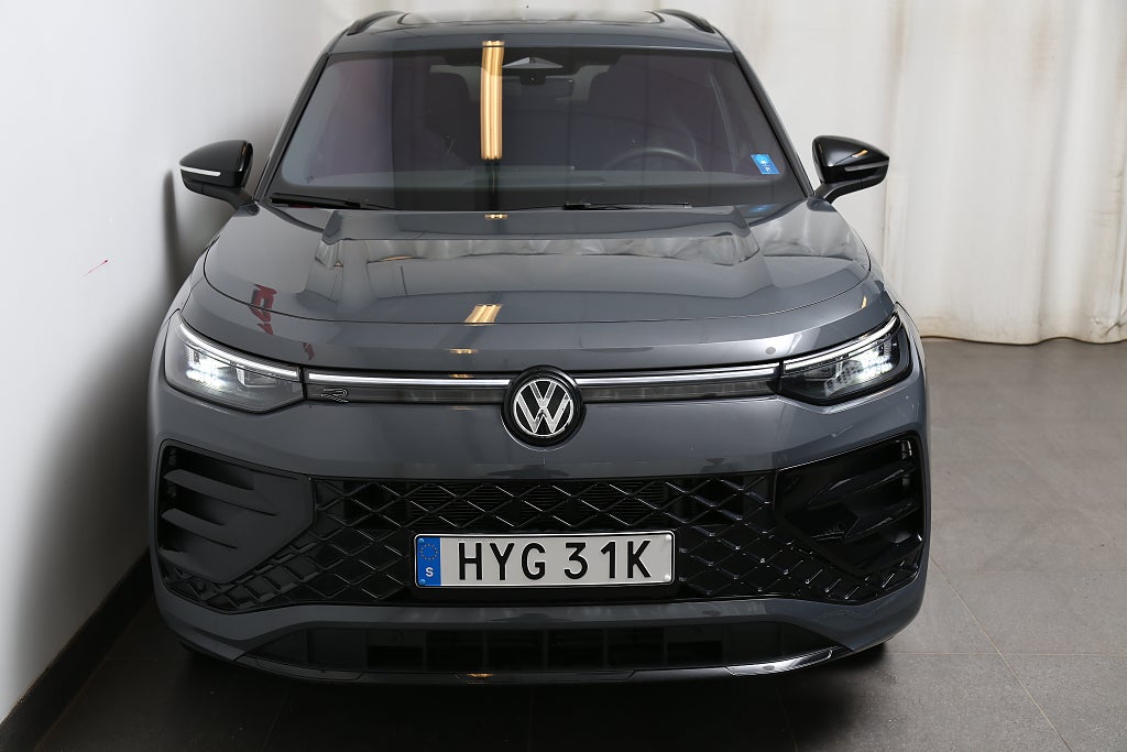 Volkswagen Tayron 2,0 TDI 193hk SCR 4Motion 7-Sits Värme Drag Leasbar 2025