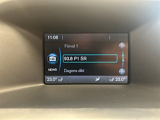 Volvo V60 D4 AWD Momentum Dragkrok Mvärme Farthållare Psens S&V – bild 15
