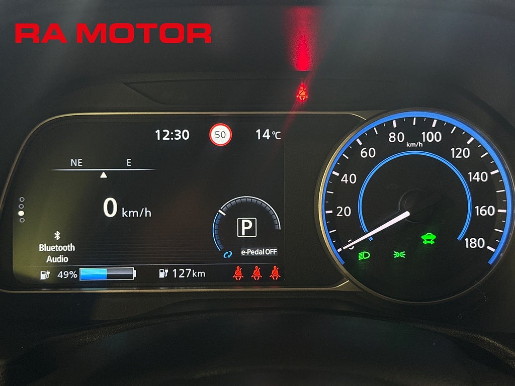Nissan Leaf N-Connecta 40kWh | Värmepump | 360° Kamera | Moms | Nav 2022