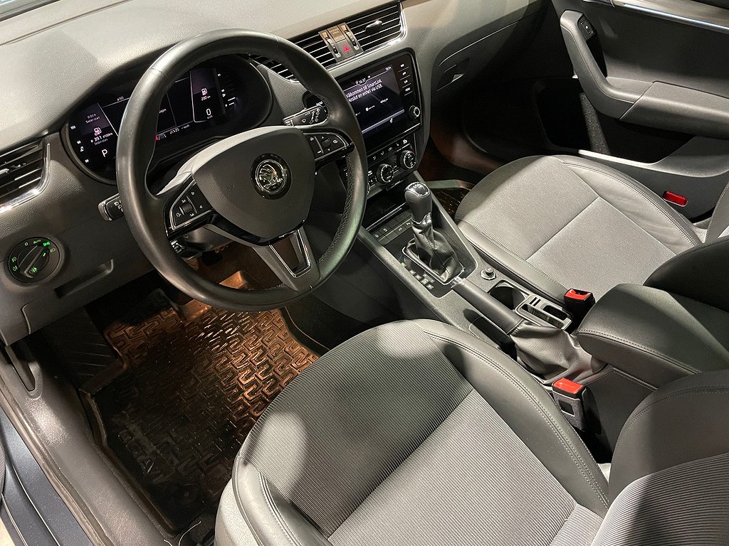 Skoda Octavia 1.5 PREMIUM | STYLE | VÄRMARE | PANO | DRAG 2019
