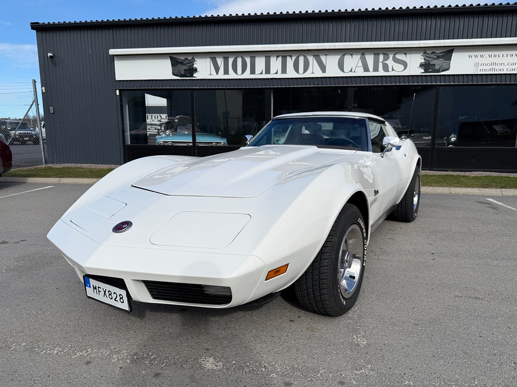 Chevrolet Corvette Stingray V8 