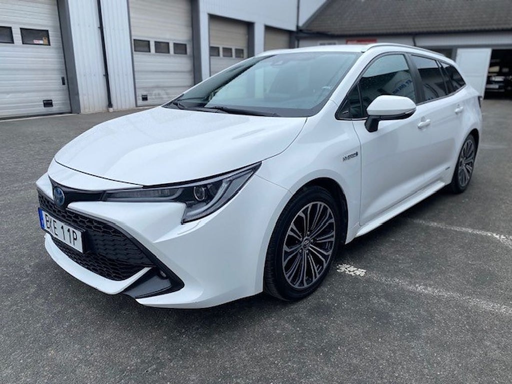 Toyota Corolla Touring Sports Hybrid Style, automat