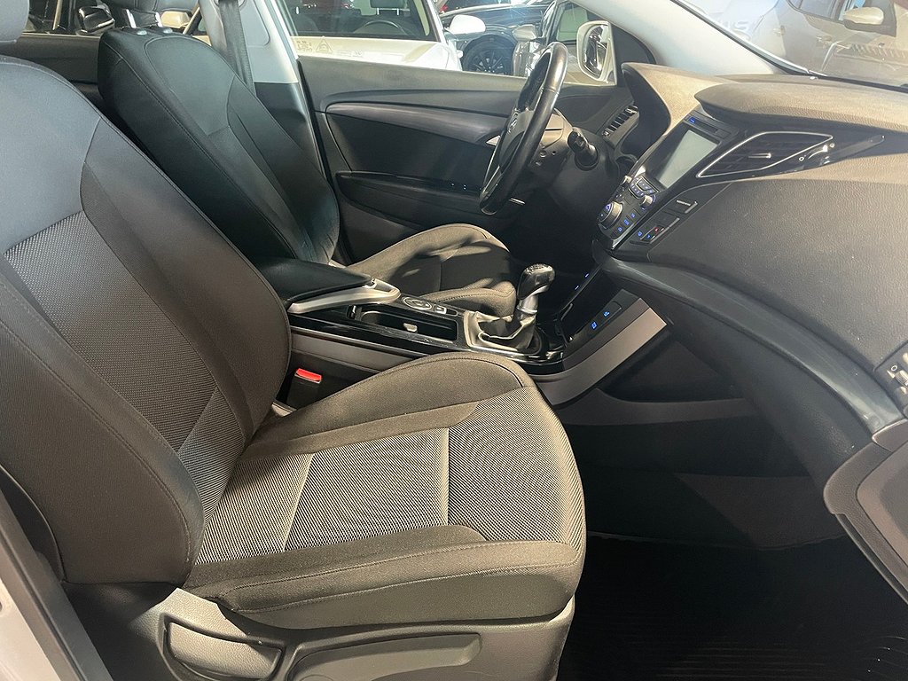 Hyundai i40 cw 1.7 CRDi ComfortPlus | Backkamera | CarPlay 2016