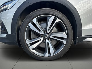 Volvo V60 Cross Country D4 AWD Aut Advanced Skinn/BLIS/Drag/MoK/Dvärm/Extraljus – bild 14