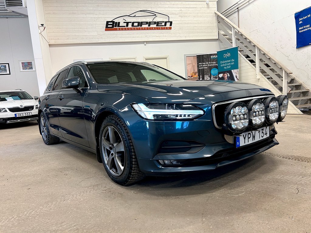 Volvo V90 D4 AWD 190hk Business Advanced Skinn / GPS / Drag