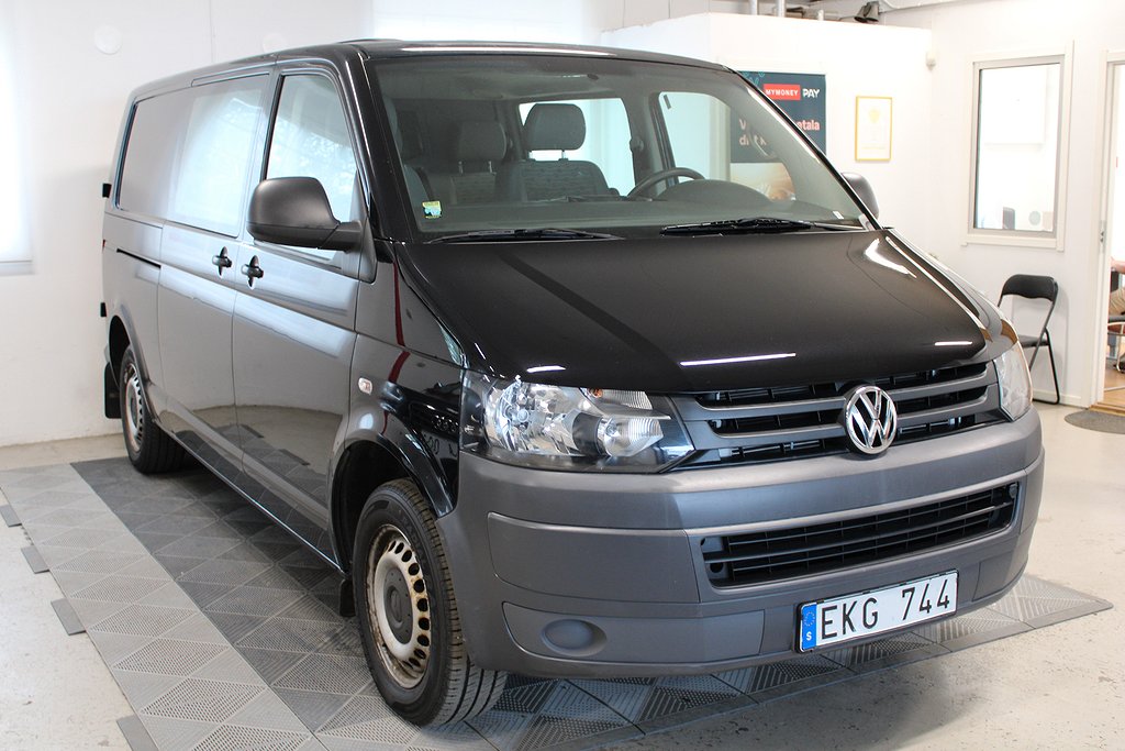 Volkswagen Transporter T30 2.0 TDI / Automat / 5-sits / Drag