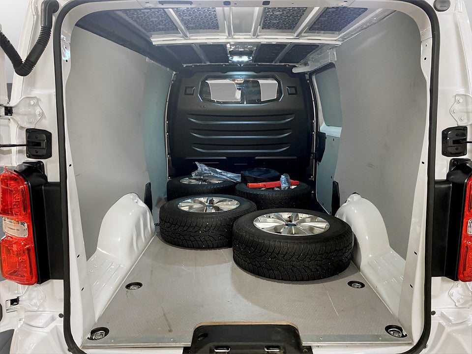 Bild på Citroën ë-Jumpy Business 75kWh 136hk Aut L3 B-KAMERA VÄRMARE