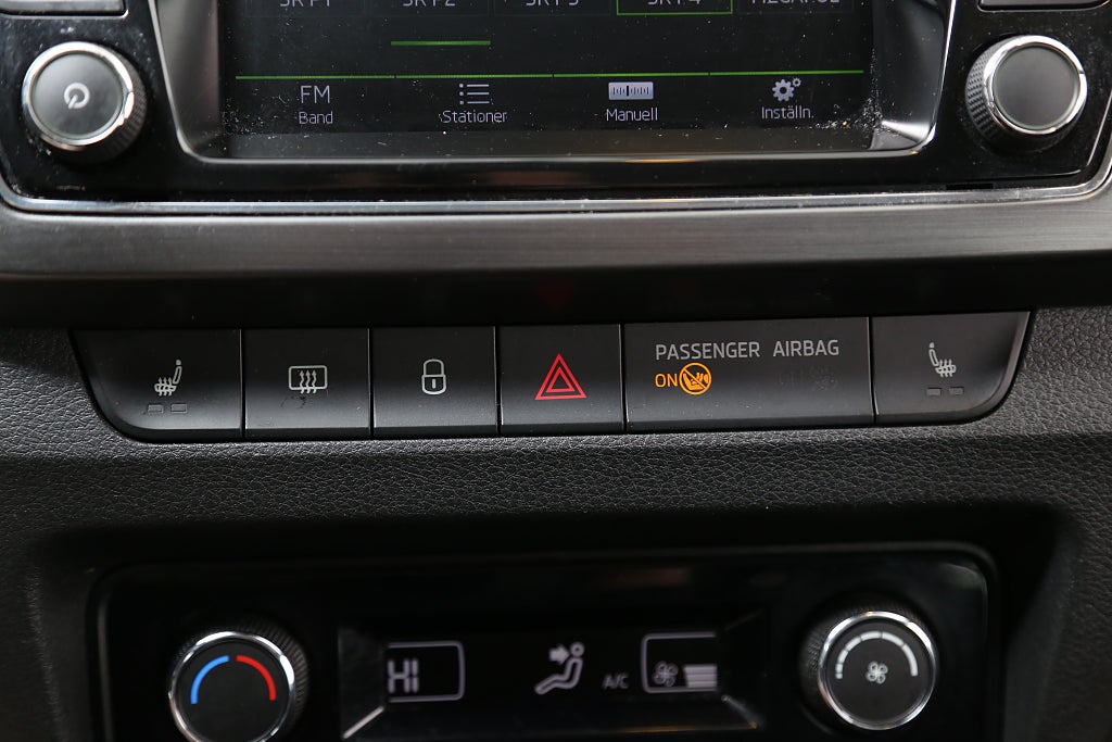 Skoda Fabia 1,2 TSI 90hk Style Kombi Motorvärmare 2016