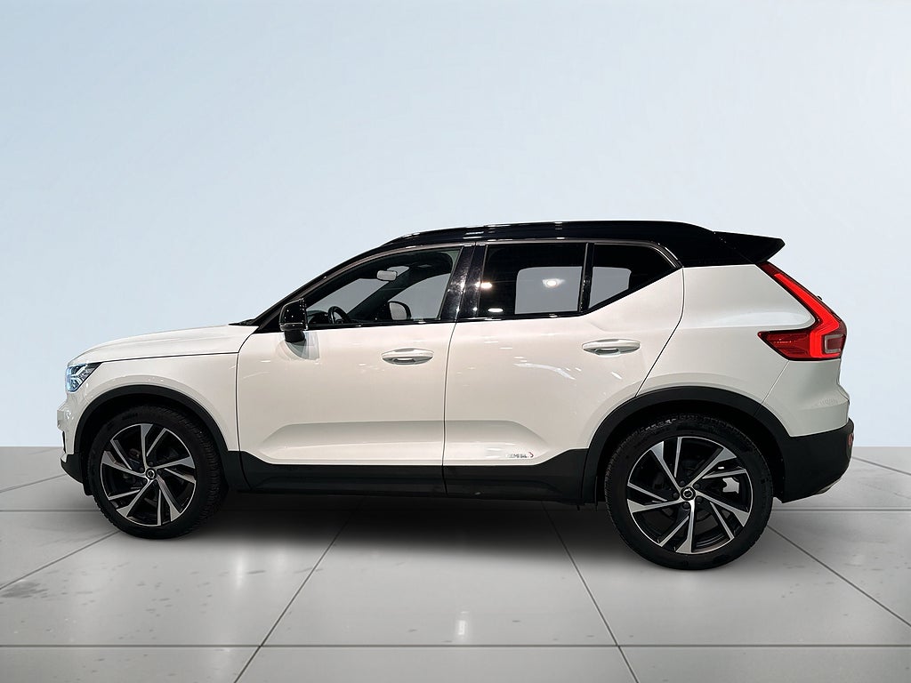 Volvo XC40 T5 AWD R-Design Drag 360° H/K Pano Pvärm SoV